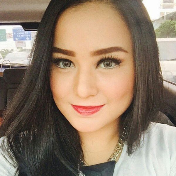 juwita bahar instagra