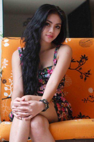 kontol masuk memek cewek bugil