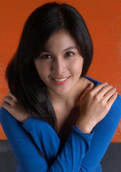 dina lorenza bugil foto