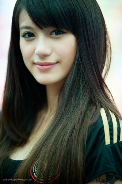 gambar mata cantik