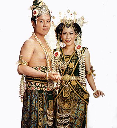 pakaian adat aceh