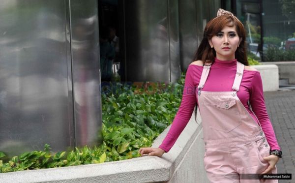 penyanyi dangdut siti badriyah