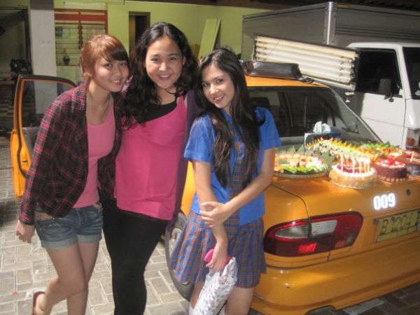 poto artis perempuan