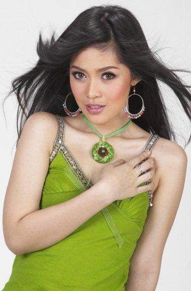 model bugil