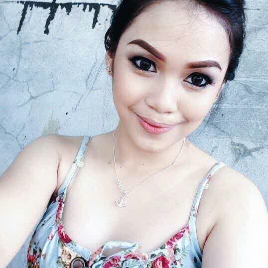 artis telanjang