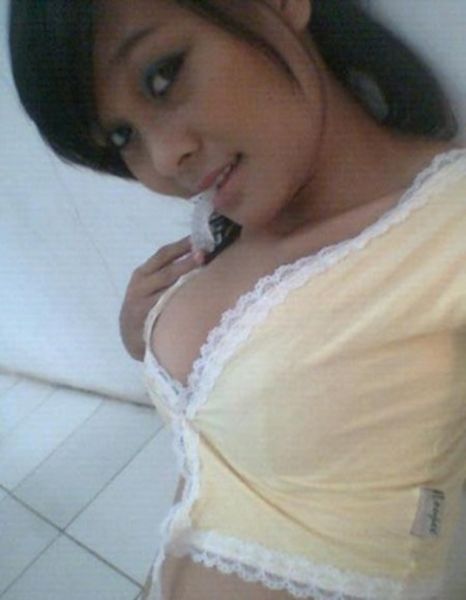 abg pamer memek