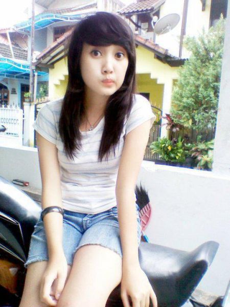 ngocok memek sampai muncrat