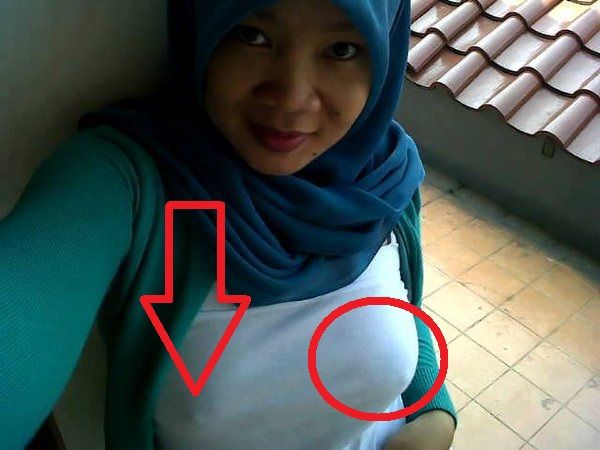 gambar wanita telanjang