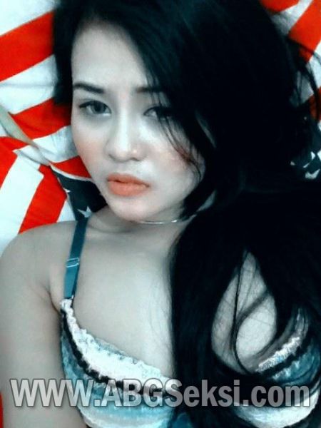 pamer toket gede bugil