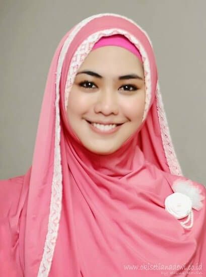ketika cinta bertasbih oki setiana dewi