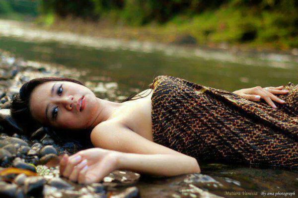 gambar artis melayu seksi