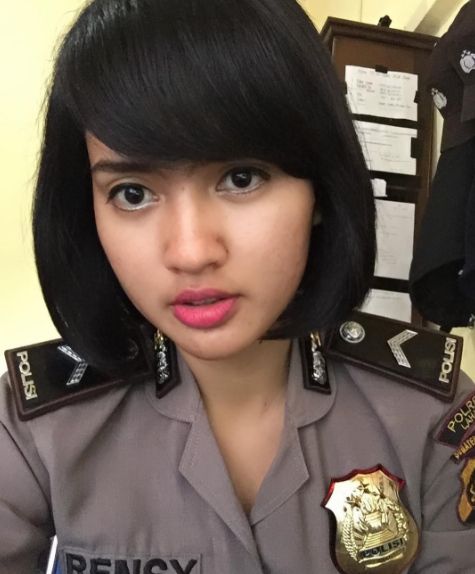 gambar cewek pramugari