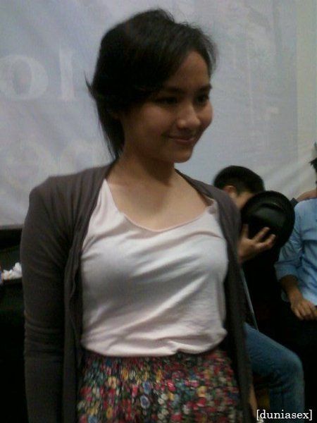 julia perez telanjang bulat