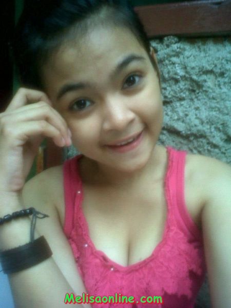 dewi persik ciuman