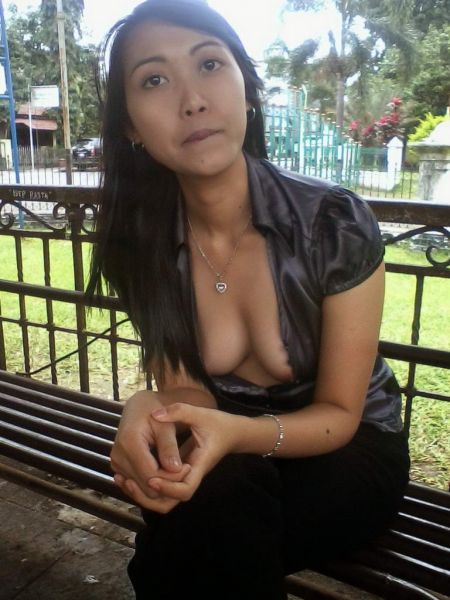 pentil toket artis