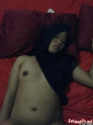 memek toket montok