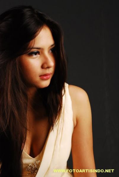 cantik bugil masturbasi