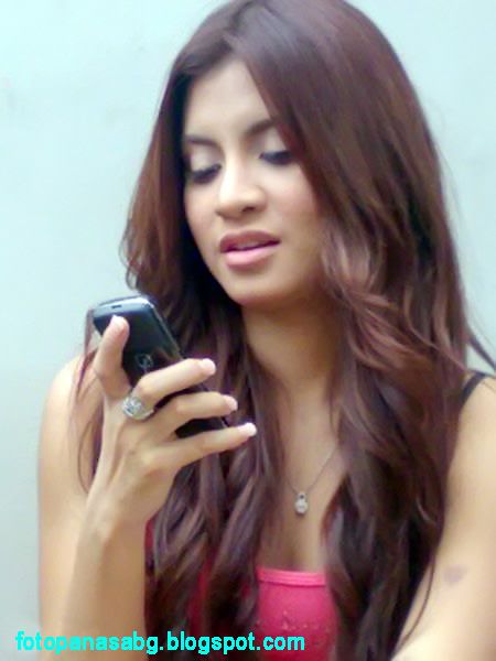 memek perawan