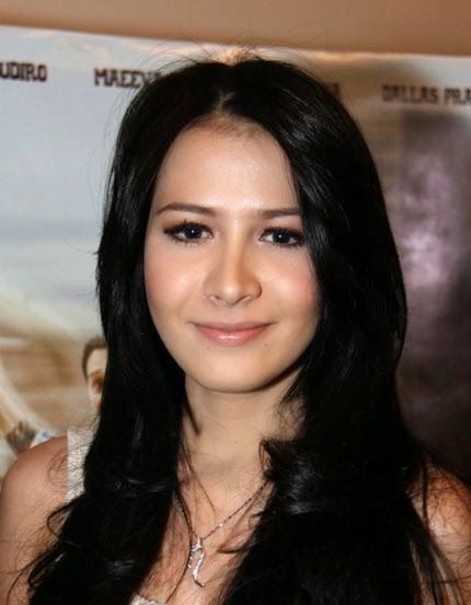 foto artis indonesia tanpa busana