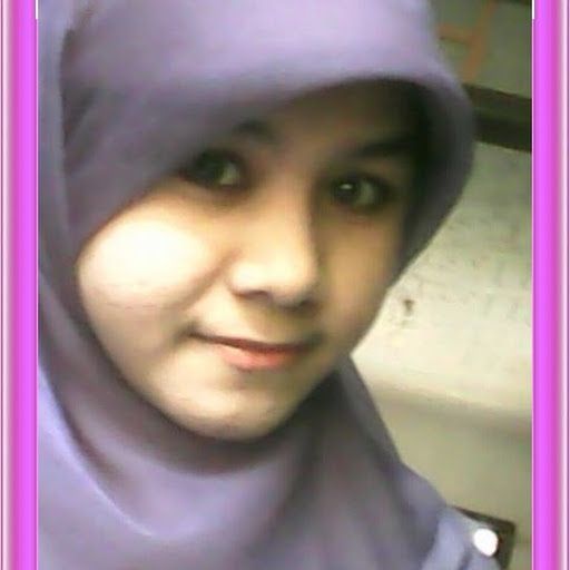 gadis bugil
