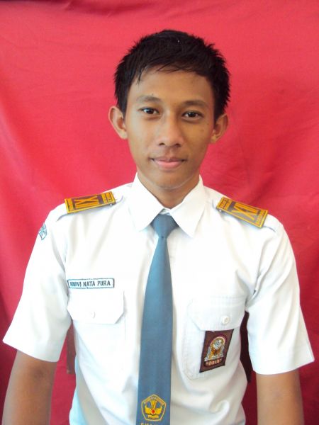 cinta bersemi di putih abu abu