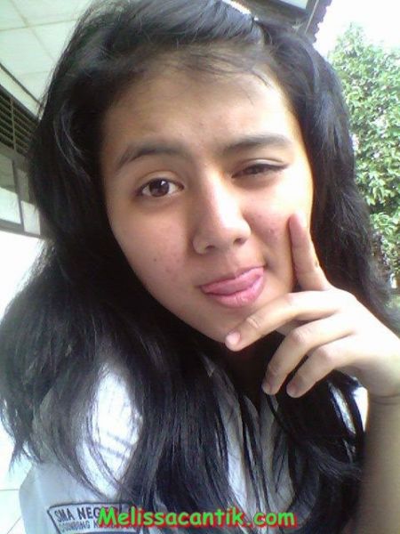 cewek smp bugil pamer memek