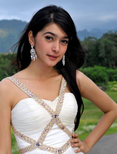 nabila dan motor