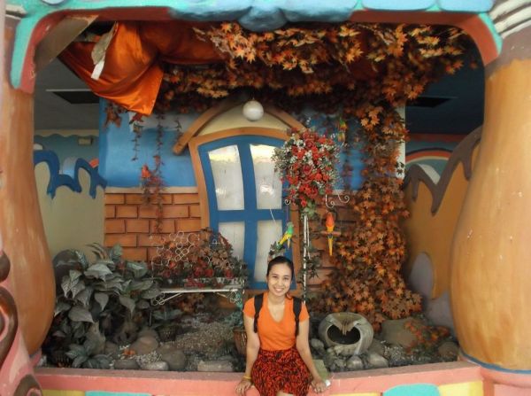 intip cewek di toilet umum