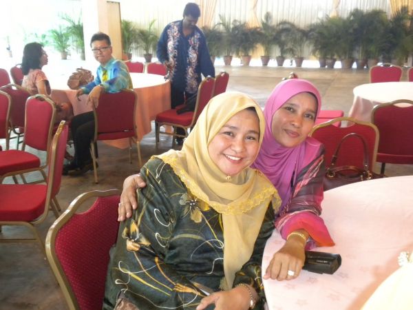 kak ros berhijab