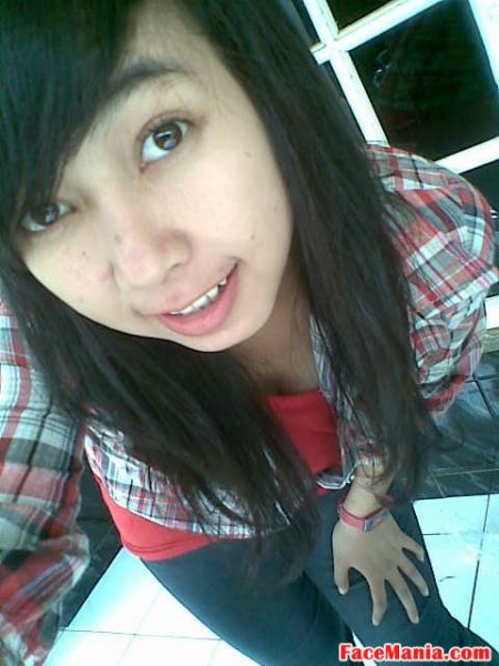 memek bugil lagi ngangkang