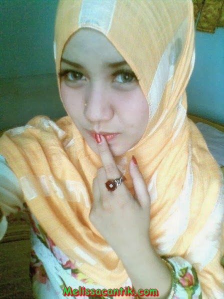 kontol masuk memek perawan