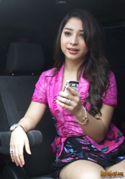 sex nikita willy