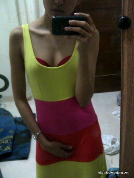ngintip celana dalam