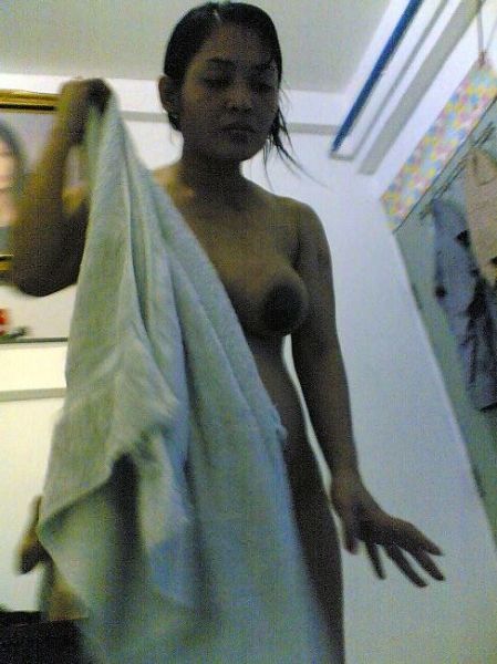 cewek bugil