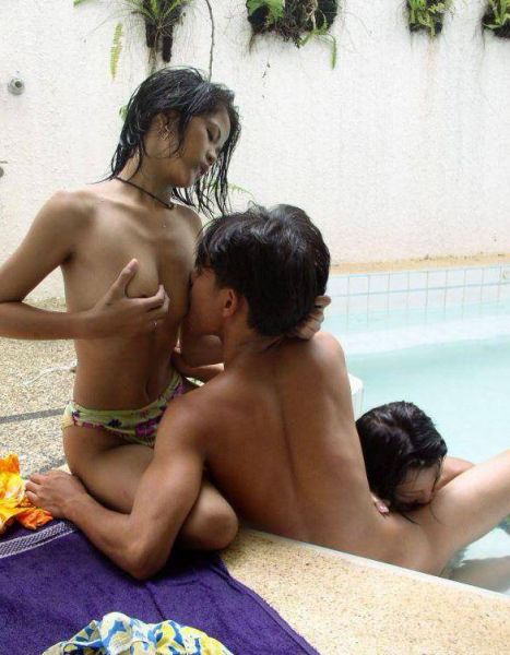 duo serigala nude