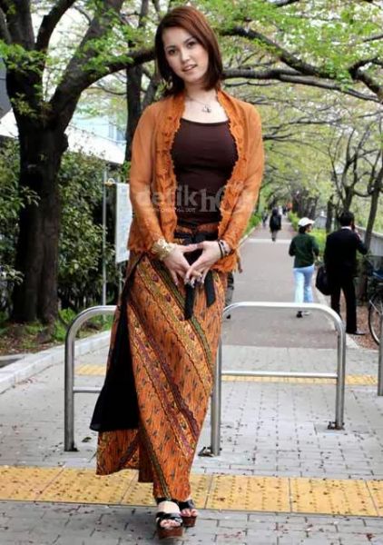 pakaian batik