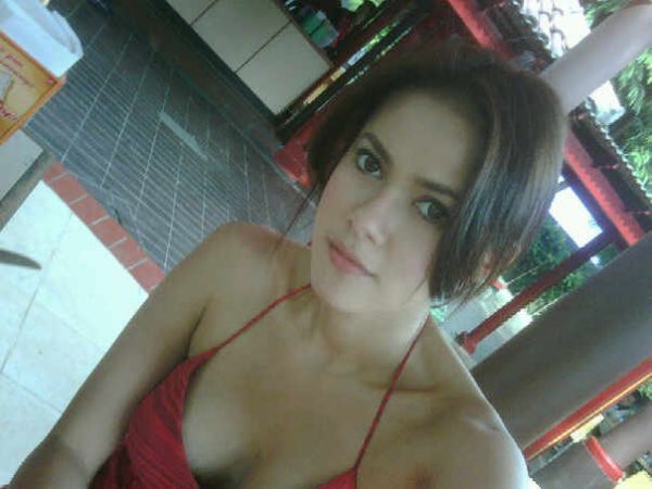 olla ramlan telanjang