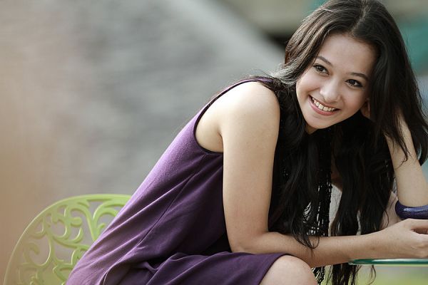 gadis telanjang bulat