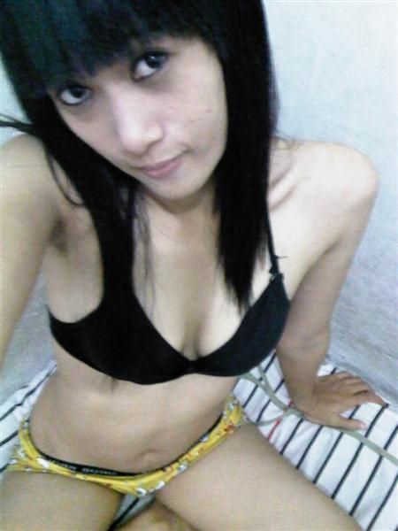 cewek bugil di hotel
