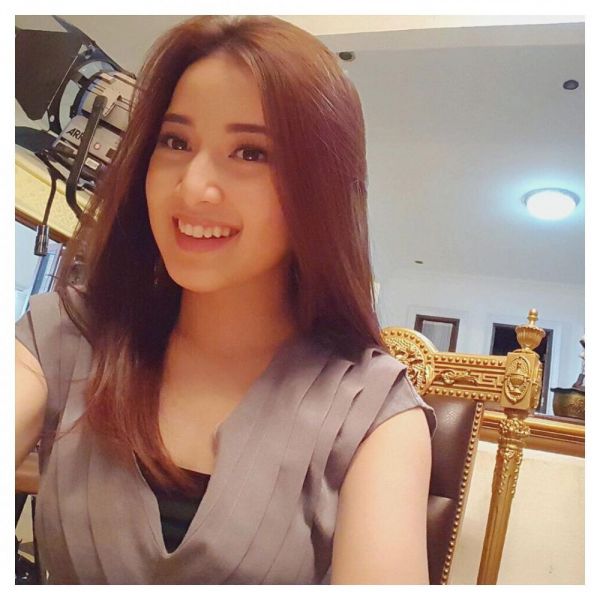ngangkang memek gede