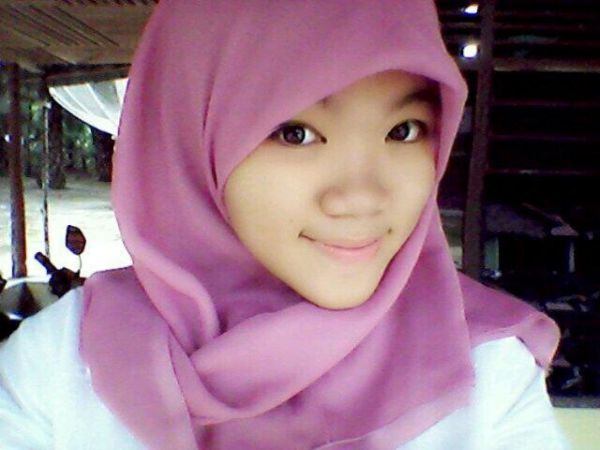 cewek pamer kontol