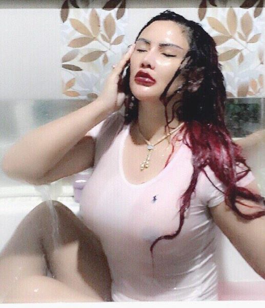 mellyana bugil sisca