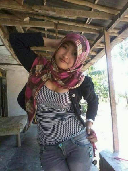 arab bugil