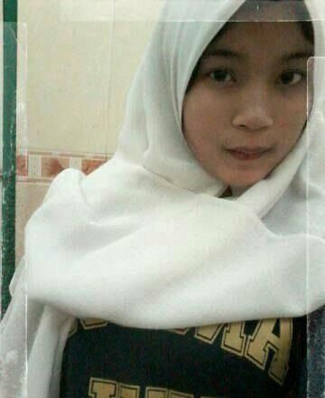 tetek montok