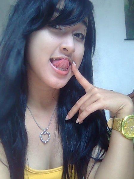 susu gede indo