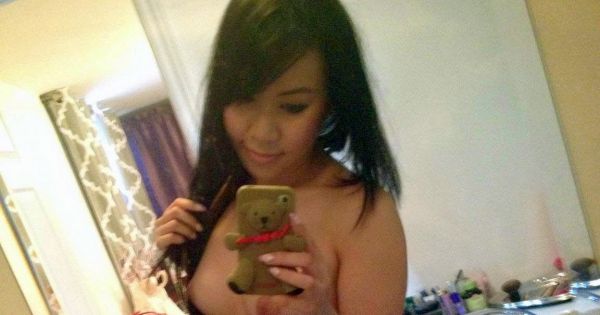 intip gadis mandi
