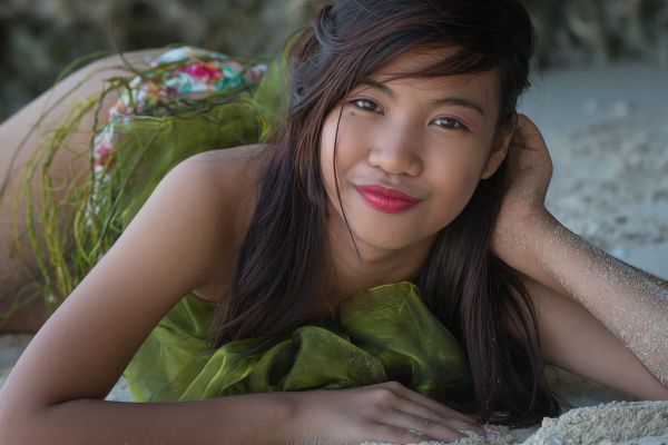 teen filipina maybel