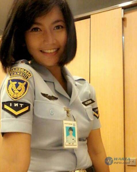 cewek cantik