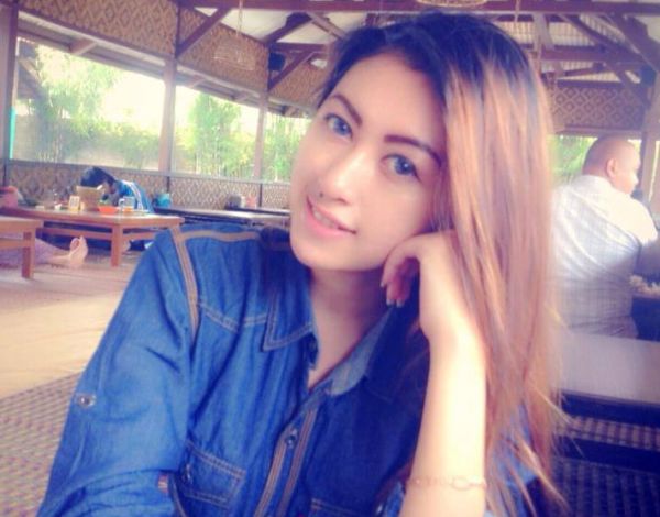cewek cantik bugil