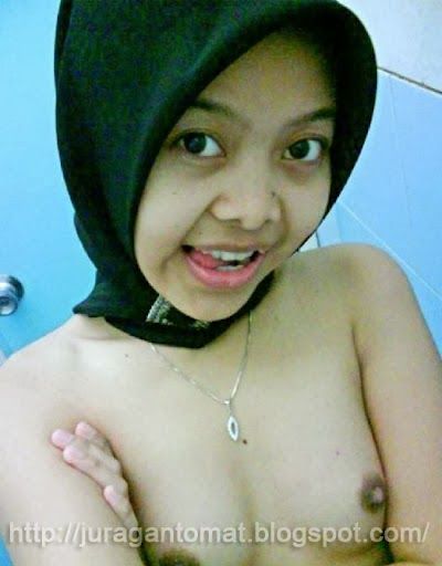 artis indonesia telanjang